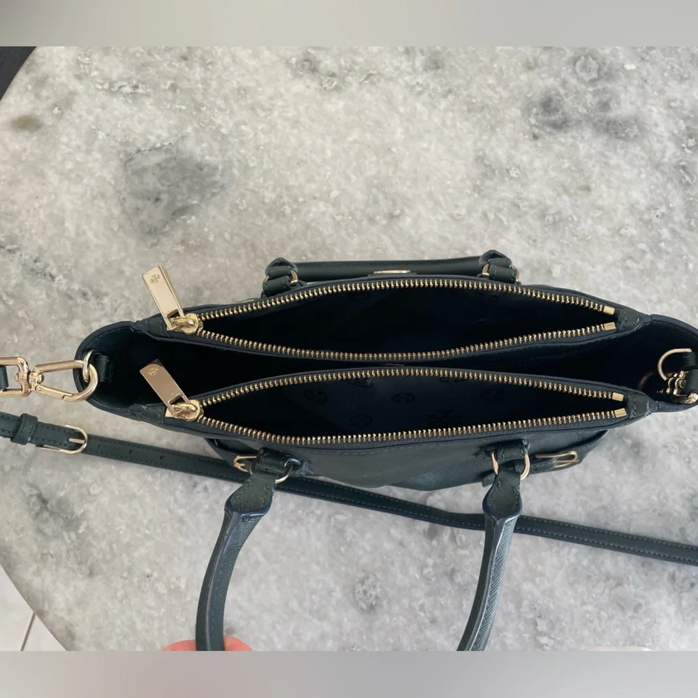 Tory Burch Saffiano Robinson Small Multi Tote - Picture 8 of 16